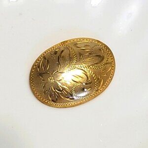 Vintage Gold Plated Sterling Silver 925 Chunky Engraved Floral Oval Brooch Pin